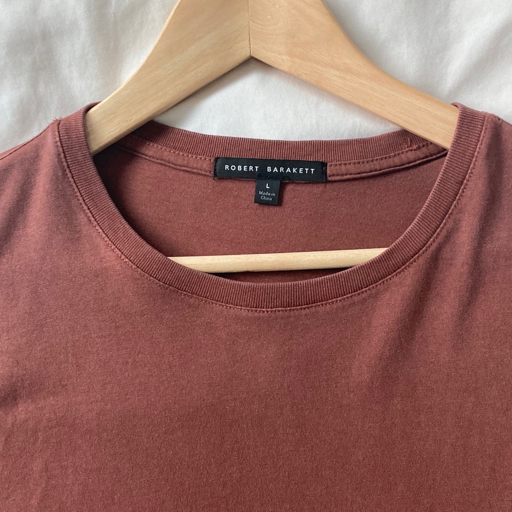 Robert Barakett Men's Rust Short Sleeve Tee